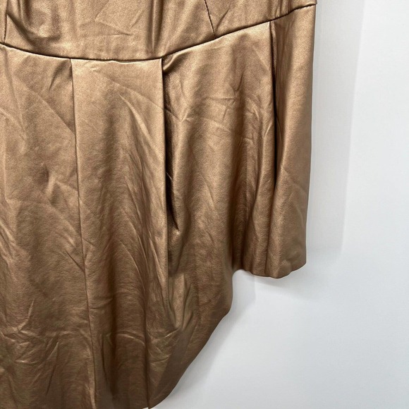 NWT Ashley Stewart Asymetric Metallic Faux Leather Top 18/20 Gold Sleeveless - Picture 4 of 6